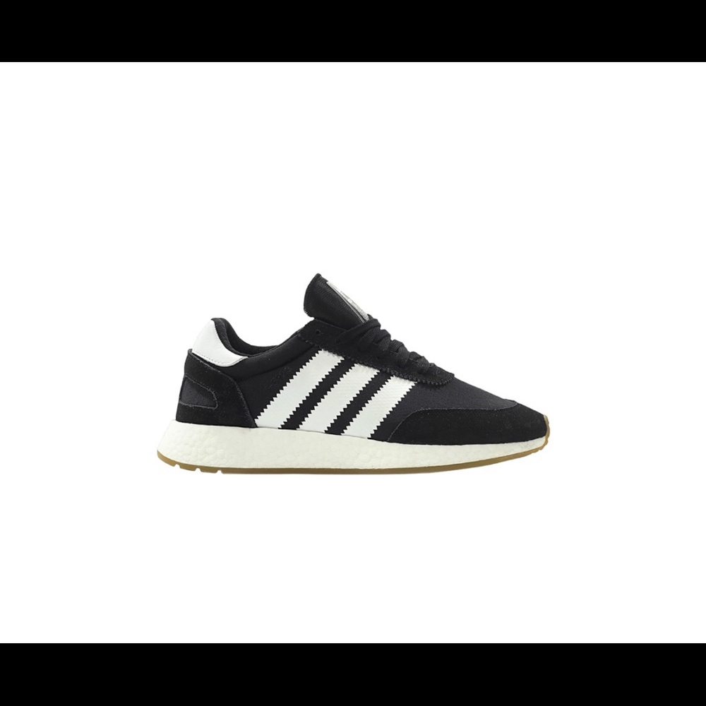 Adidas women’s Throwback sneaker